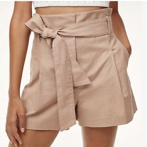 Wilfred Marne Shorts in GREY